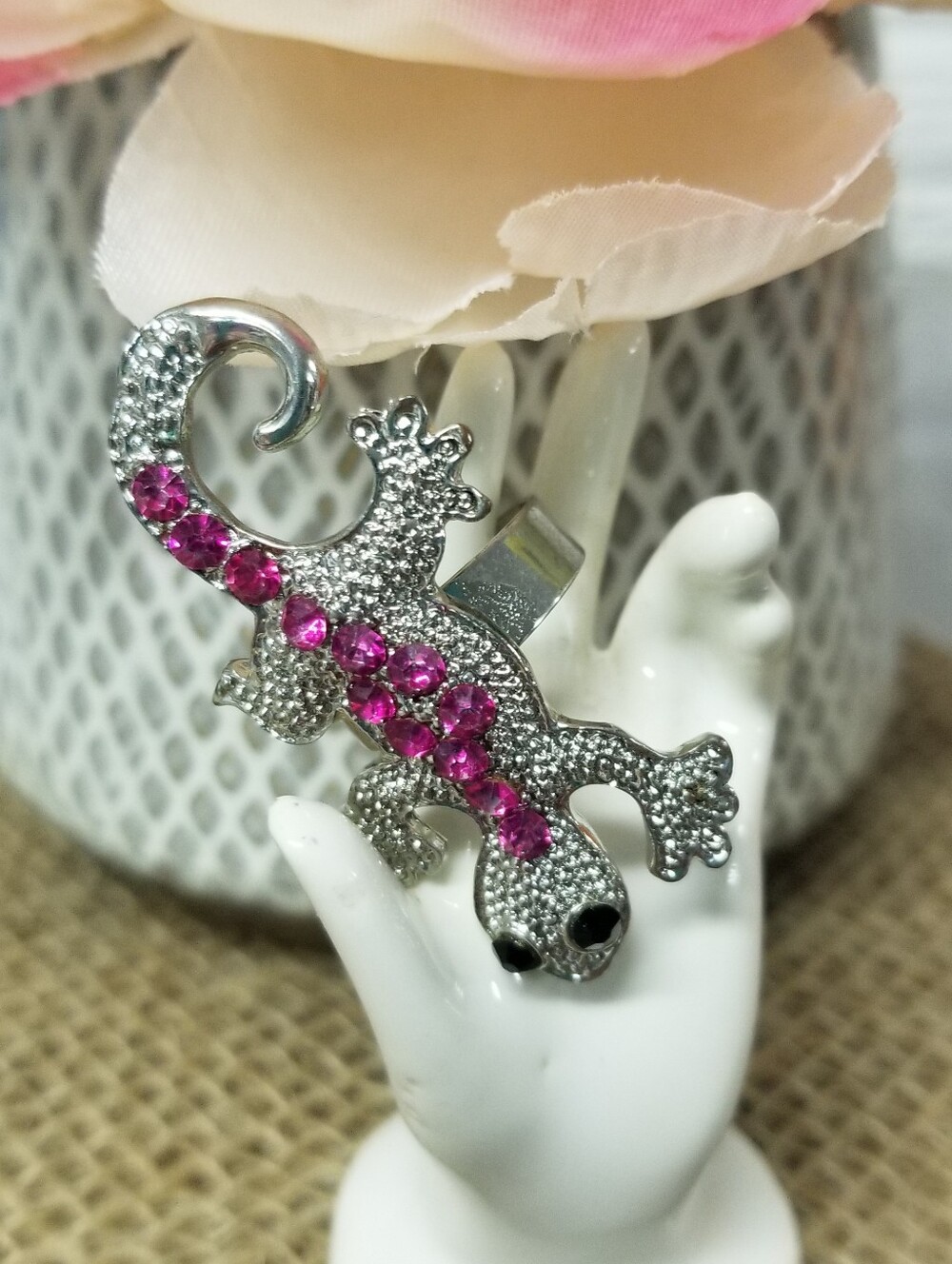 Charming Pink Rhinestone Lizard Ring - Picture 2 of 5
